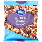 Noix et raisins Snacks of the World - Action en promo chez Action Noix et raisins Snacks of the World - Action dans le catalogue Action