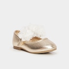 Ballerines cérémonie détails fleurs jaune or fille - LH - La Halle Ballerines cérémonie détails fleurs jaune or fille - LH à 15,99 € dans le catalogue La Halle