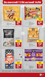 Promos Assortiment De Chocolats dans le catalogue "UN SAVOUREUX VOYAGE AU COEUR DE LA STREET FOOD* À PRIX DISCOUNT" de Aldi à la page 11