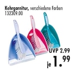 Kehrgarnitur von  im aktuellen SB Möbel Boss Prospekt für 1,99 €