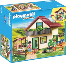 70133 Bauernhaus bei SPIELZEUG-RING in Oldenburg 70133 Bauernhaus im Angebot bei SPIELZEUG-RING Oldenburg für 44,99 €