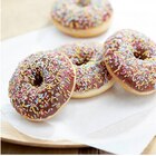 4 donuts au chocolat SIMPSONS dans le catalogue Carrefour