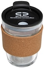 Glaskaffeebecher mit Korkbanderole von Ideenwelt für 6,99 € bei Rossmann im Angebot Glaskaffeebecher mit Korkbanderole von Ideenwelt im aktuellen Rossmann Prospekt