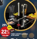 Coffret cocktail 5 accessoires et 50 recettes dans le catalogue Maxi Bazar