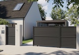 Portail aluminium coulissant "celtis" en promo chez Brico Dépôt Portail aluminium coulissant "celtis" dans le catalogue Brico Dépôt