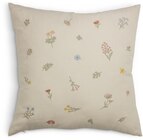 JYSK Zierkissen AGERTIDSEL 45x45 beige von JYSK für 14,99 € bei JYSK im Angebot JYSK Zierkissen AGERTIDSEL 45x45 beige von JYSK im aktuellen JYSK Prospekt