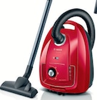 Aktuelles Series 4 BGD38RD1H Bodenstaubsauger Angebot bei EURONICS in Dresden ab 79,99 €
