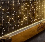 Rideau ou filet lumineux à LED - Livarno Home en promo chez Lidl Thionville à 7,99 €