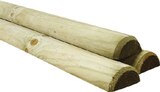 Promo Poteau demi rondin à 5,32 € dans le catalogue Tout Faire à Châteaubriant