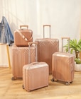 Woolworth Mörlenbach - Hartschalenkoffer, Beauty Case oder Businesstrolley Angebot im Prospekt Hartschalenkoffer, Beauty Case oder Businesstrolley bei Woolworth im Mörlenbach Prospekt für 30,00 €