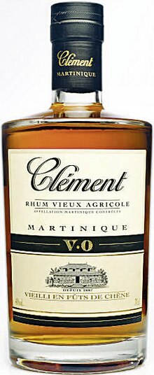 Rhum Vieux Agricole AOC Martinique V.O. 40% Vol. - Géant Casino à Nice Rhum Vieux Agricole AOC Martinique V.O. 40% Vol. en promo chez Géant Casino Nice à 19,99 €
