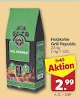 Holzkohle im Angebot bei famila Nordwest in Lingen Holzkohle Angebote von Grill Republic bei famila Nordwest Lingen für 2,99 €