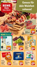 REWE Prospekt für Neubrandenburg mit 32 Seiten REWE Prospekt für Neubrandenburg: "Dein Markt", 32 Seiten, 12.10.2026 - 17.10.2026
