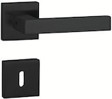 B221 Clip-rosette schwarz-matt Buntbart bei BayWa AG im Lappersdorf Prospekt für 83,99 €