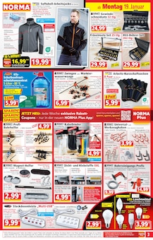 Gartenmöbel im Norma Prospekt "Mehr fürs Geld" mit 20 Seiten (Fürth)