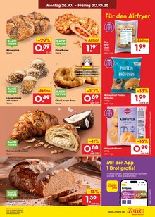 Pizza im Netto Marken-Discount Prospekt "Aktuelle Angebote" mit 76 Seiten (Potsdam)
