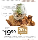 Vase/Windlicht auf Holzfuß von Ambia Home im aktuellen XXXLutz Möbelhäuser Prospekt für 19,99 €