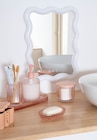 Promo Miroir LED vague à 3,99 € dans le catalogue B&M à Givors
