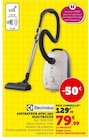 Promo Aspirateur avec sac à 79,99 € dans le catalogue Super U à Grez-Neuville