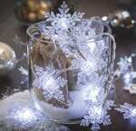 Petite guirlande à LED - Aldi à Bordeaux Petite guirlande à LED en promo chez Aldi Bordeaux à 4,99 €
