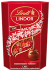 Boules de chocolat fourrées - LINDOR - Super U à Thiais Boules de chocolat fourrées - LINDOR en promo chez Super U Thiais à 4,61 €