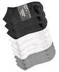 Damen Sneaker-Socken im Angebot bei Thomas Philipps in Pirmasens Damen Sneaker-Socken Angebote bei Thomas Philipps Pirmasens für 3,99 €