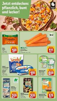 Pizza im REWE Prospekt "Dein Markt" mit 30 Seiten (Pforzheim)