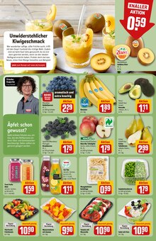 Bananen im REWE Prospekt "Dein Markt" mit 42 Seiten (Bonn)