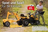 Traktor "Builder Max" mit Anhänger im Angebot bei Raiffeisenmarkt in Recklinghausen Traktor "Builder Max" mit Anhänger Angebote von Smoby bei Raiffeisenmarkt Recklinghausen für 119,00 €