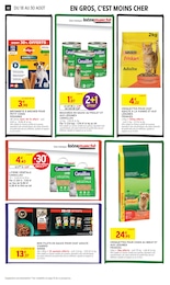 Offre Croquettes Chat dans le catalogue Intermarché Hyper du moment à la page 48