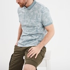 Polo droit manches courtes coton Creeks bleu ciel homme en promo chez La Halle Polo droit manches courtes coton Creeks bleu ciel homme dans le catalogue La Halle