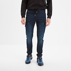 Promo Pantalon skinny stretch 2 poches côtés denim blue black homme à 11,99 € dans le catalogue La Halle à Proville