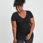T-shirt manches courtes col V noir femme grande taille à 5,99 € dans le catalogue La Halle
