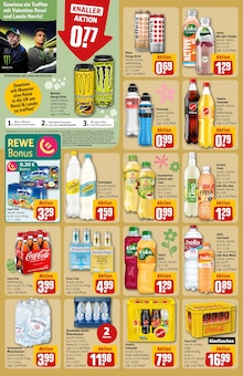 Volvic im REWE Prospekt "Dein Markt" mit 36 Seiten (Maintal)