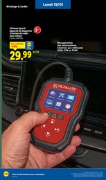 Offre Voiture dans le catalogue Lidl du moment à la page 50