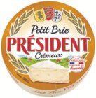 Petit brie à Carrefour dans Asnières-sur-Seine Petit brie à Carrefour dans Asnières-sur-Seine