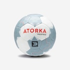 Kinder Fußball Hallenschuhe Futsal - Super Sala im Angebot bei Decathlon in Kirchheim Kinder Fußball Hallenschuhe Futsal - Super Sala Angebote von ATORKA bei Decathlon Kirchheim für 24,99 €