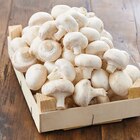Promo Champignon blanc à 1,79 € dans le catalogue Intermarché Contact à Beaumont-du-Périgord