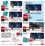 Promos TV Samsung dans le catalogue "Préparez-vous aux beaux jours" de But à la page 43
