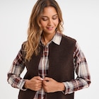 Gilet réversible polaire sans manches marron foncé femme en promo chez La Halle Gilet réversible polaire sans manches marron foncé femme dans le catalogue La Halle
