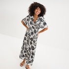 Robe longue col tunisien manches courtes ecru femme dans le catalogue La Halle