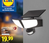 Projecteur solaire à LED - LIVARNO home dans le catalogue Lidl