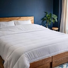 Couette anti punaise anti acarien en promo chez B&M Couette anti punaise anti acarien dans le catalogue B&M