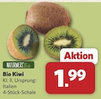 Kiwi im Angebot bei combi in Oldenburg Kiwi Angebote von NaturWert Bio bei combi Oldenburg für 1,99 €