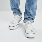 Tennis en toile à lacets blanc homme - CREEKS - La Halle Tennis en toile à lacets blanc homme - CREEKS à 25,99 € dans le catalogue La Halle