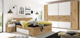 Schlafzimmer bei Opti-Wohnwelt im Prospekt "" für 379,00 €