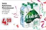 Natürliches Mineralwasser von Volvic im aktuellen Trinkgut Prospekt für 4,99 €