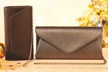 PETITE MAROQUINERIE OU SAC À MAIN - Carrefour Market à Lille PETITE MAROQUINERIE OU SAC À MAIN en promo chez Carrefour Market Lille à 9,99 €