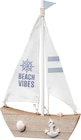 Segelschiff "Beach Vibes", natur-blau-weiß bei dm-drogerie markt im Prospekt "" für 3,45 €