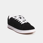 Promo Tennis basses en cuir à lacets noir homme à 59,99 € dans le catalogue La Halle à Paris
